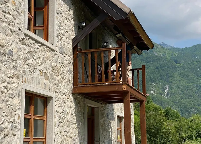 Rupa Guest house