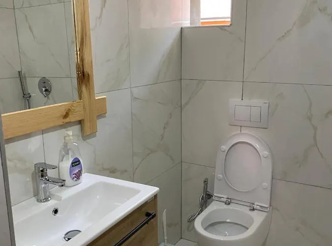 Guest house Rupa Theth