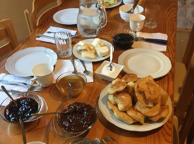 Guest house Rupa Theth